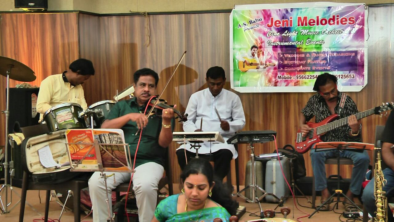 Jeni_Melodies_Violin_Instrumental_Music_Orchestra Guitar Artist_cine_light_music_in_Chennai_Tamilnadu